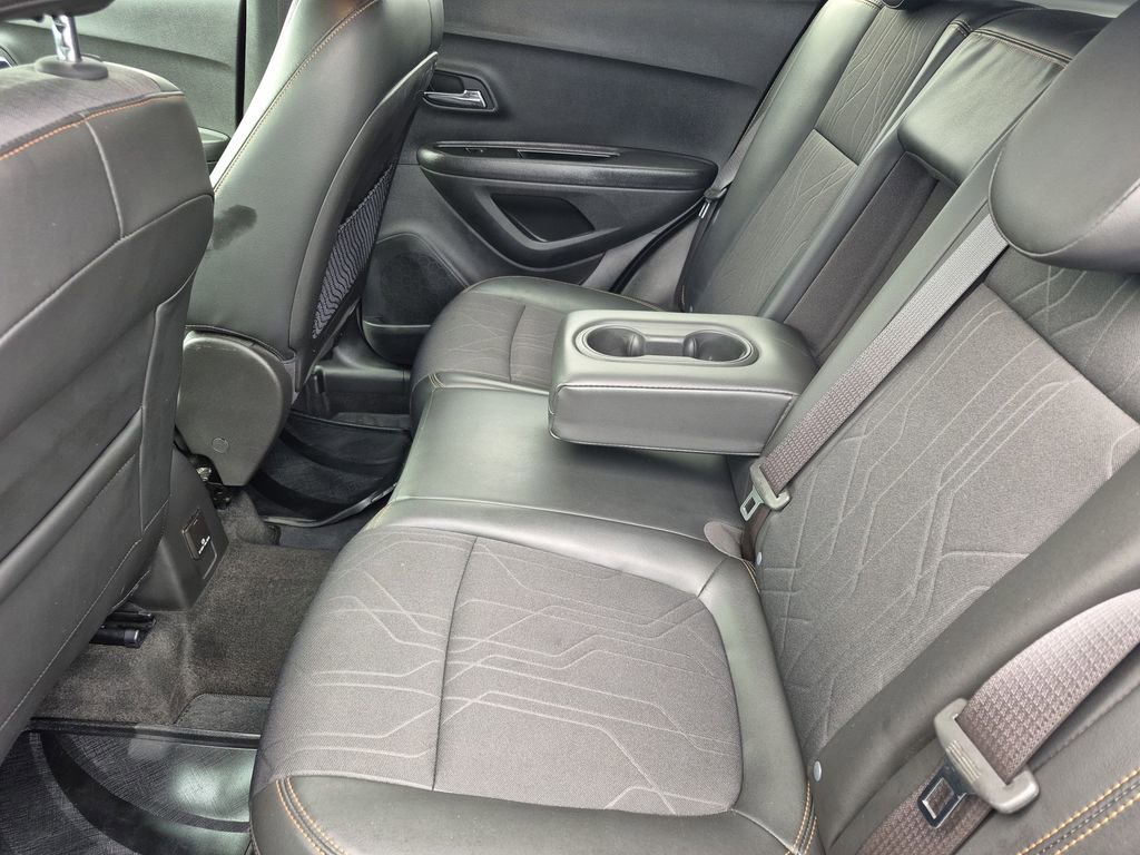 Used 2019 Chevrolet Trax LT w/ LT Convenience Package image 30