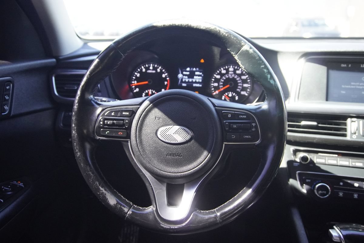 Used 2017 Kia Optima EX FWD image 13