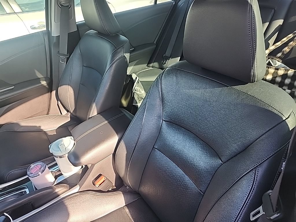 Used 2017 Honda Accord EX-L image 11