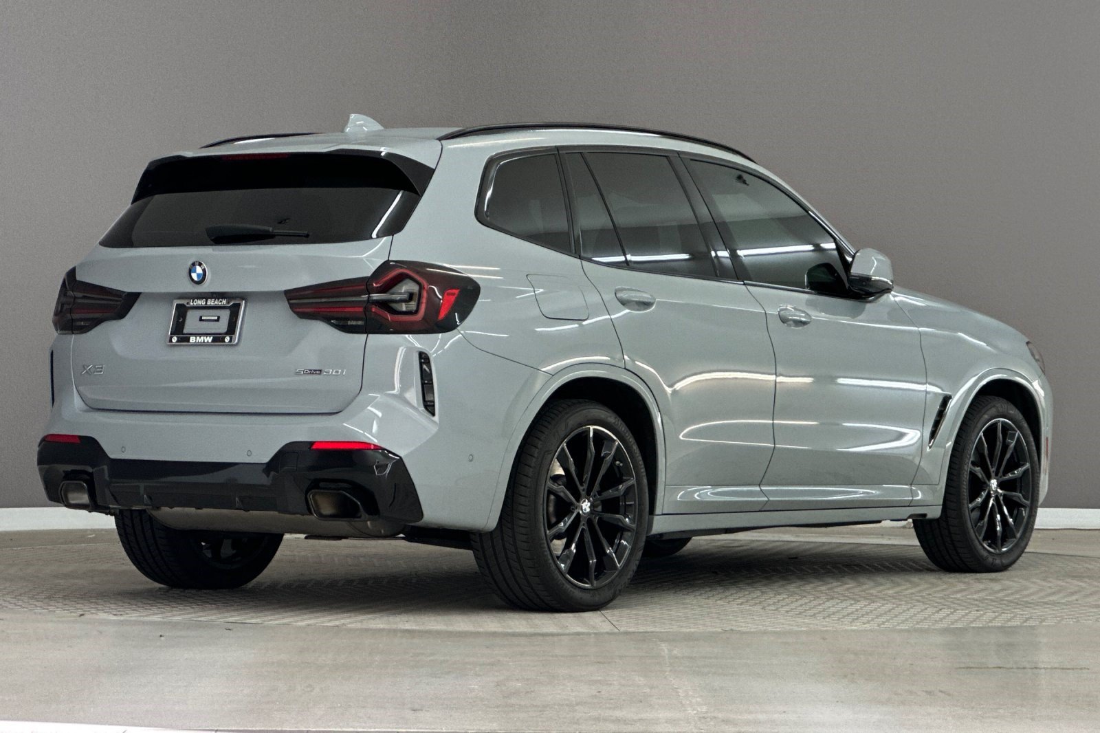 Certified 2023 BMW X3 sDrive30i w/ M Sport Package RWD image 8