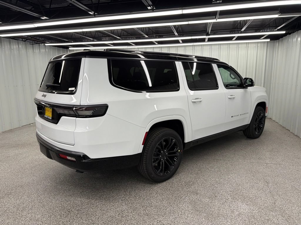 New 2026 Jeep Grand Wagoneer L Summit AWD/4WD image 6