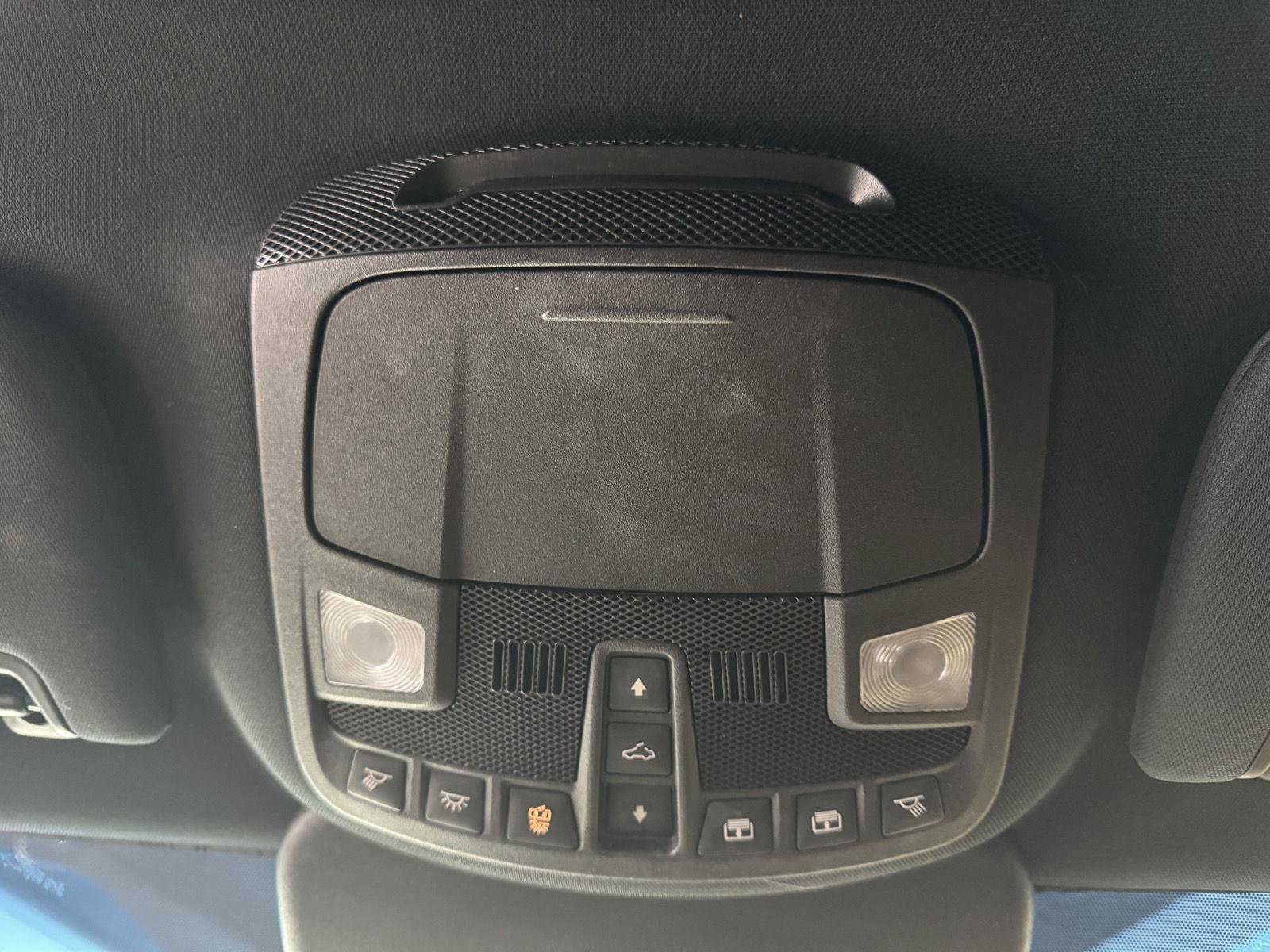 Used 2020 Lincoln Nautilus Reserve w/ Monochromatic Package image 38