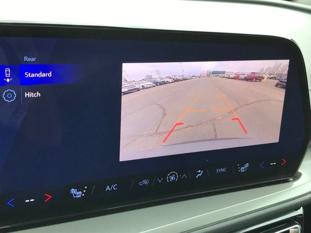 Certified 2026 Chevrolet Traverse LT AWD/4WD image 11
