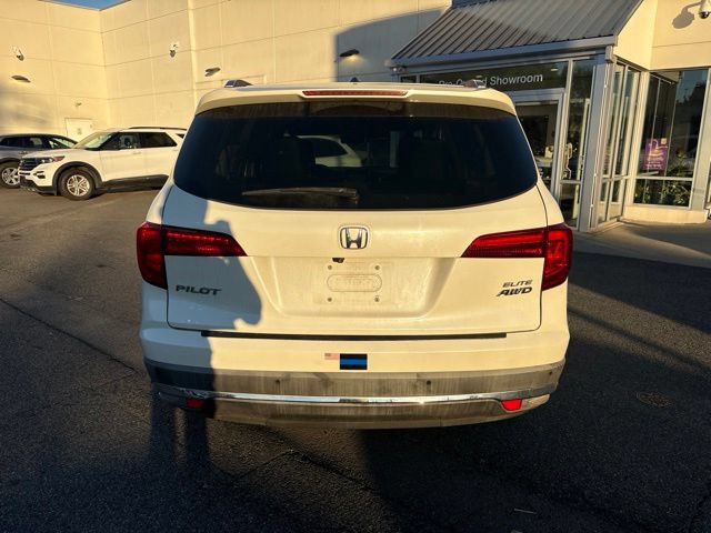 Used 2017 Honda Pilot Elite image 6