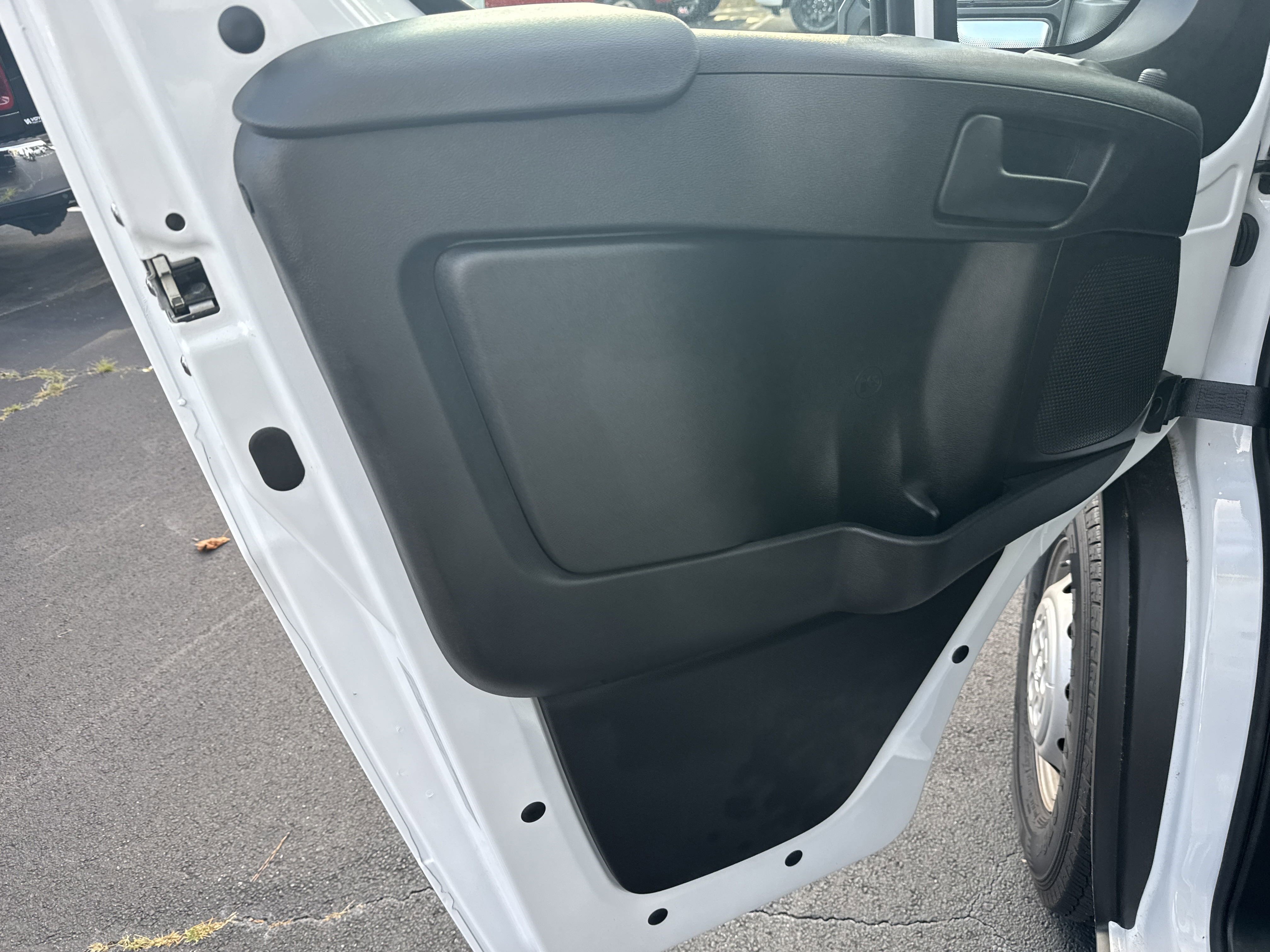 New 2023 RAM ProMaster 3500 w/ Convenience Group image 17