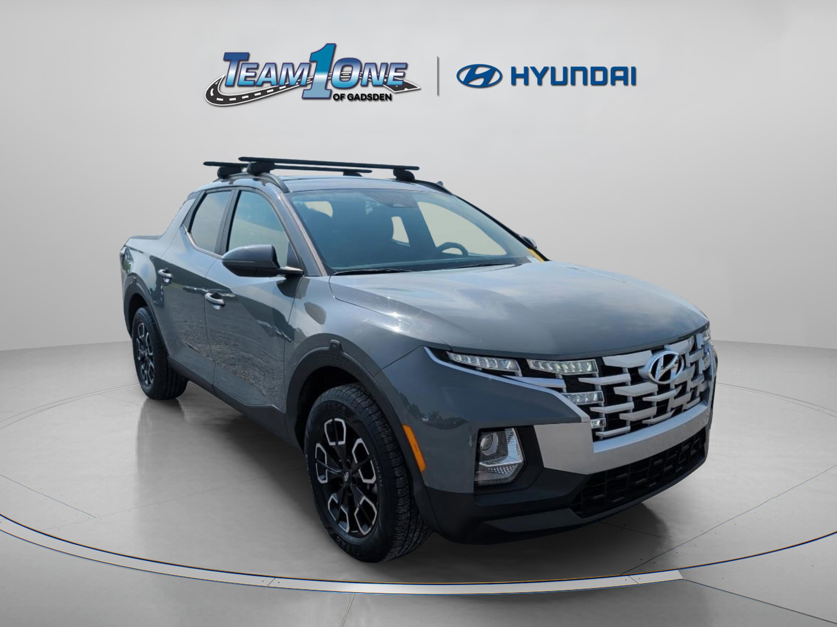 Used 2022 Hyundai Santa Cruz SEL w/ Activity Package FWD image 1