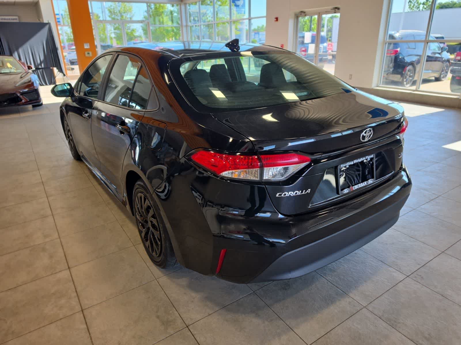 Used 2024 Toyota Corolla LE FWD image 11