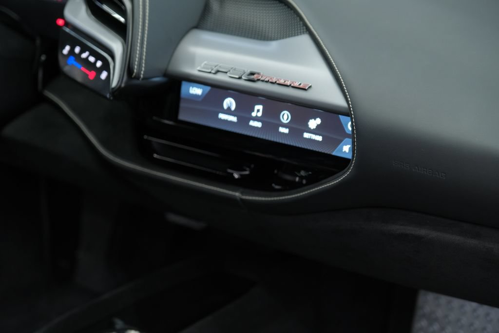 Used 2021 Ferrari SF90 Stradale AWD/4WD image 35