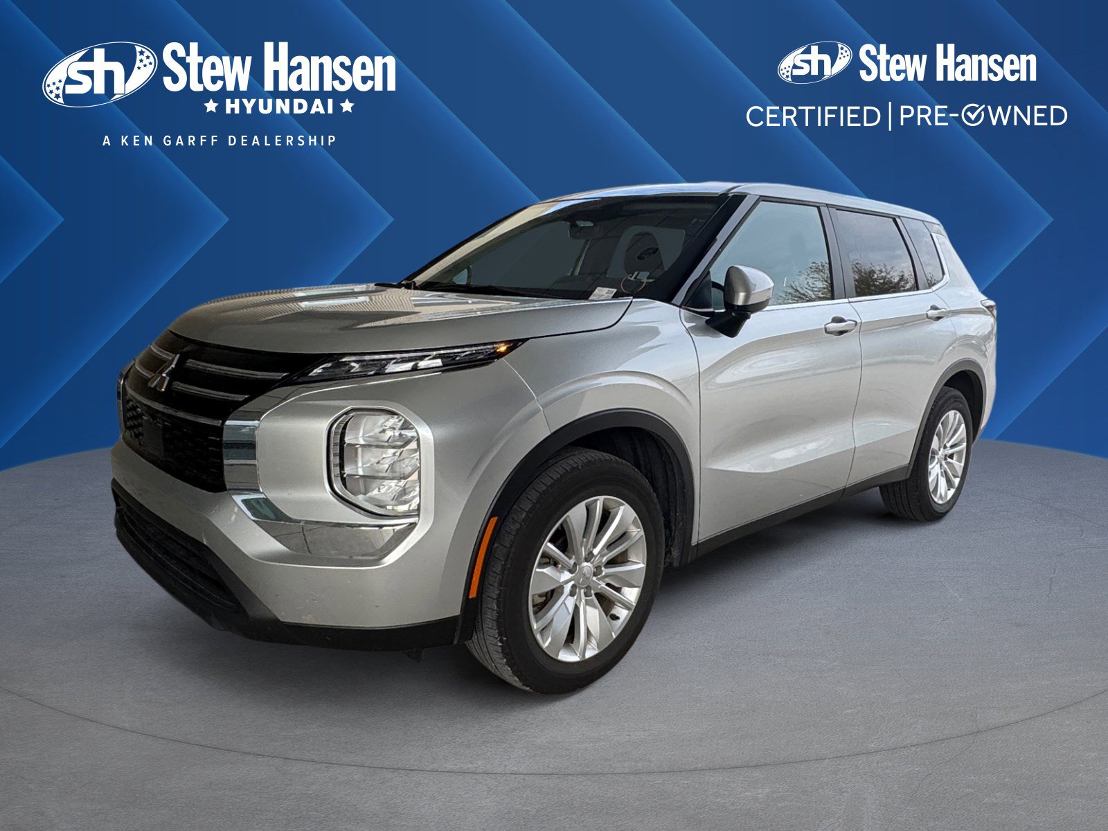 Used 2025 Mitsubishi Outlander ES