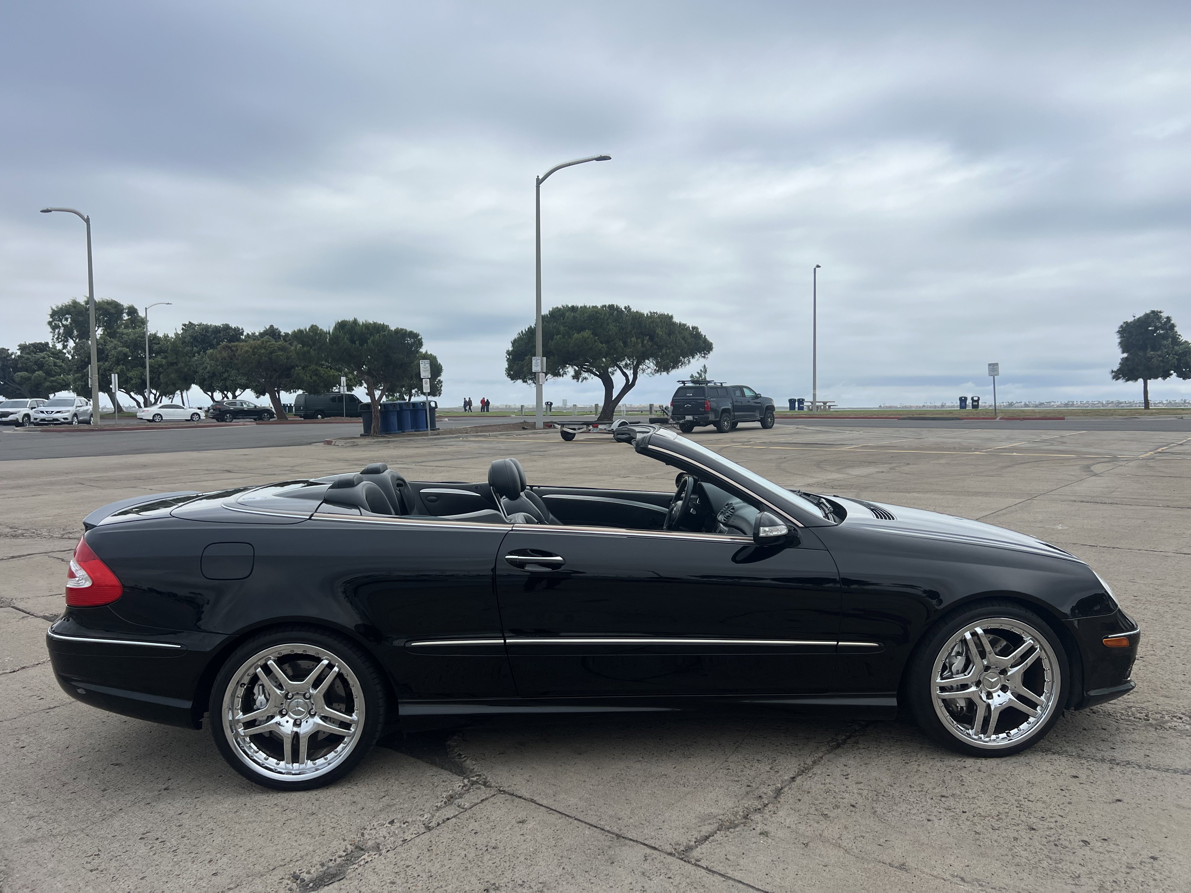 Used 2005 Mercedes-Benz CLK 55 AMG Cabriolet image 20