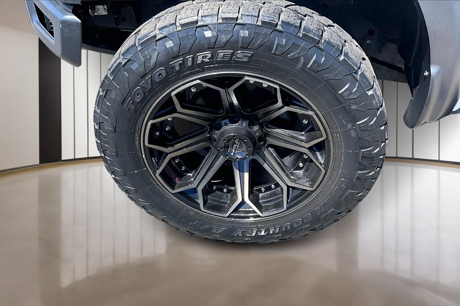Used 2019 Ford F150 Raptor w/ Equipment Group 801A Mid image 34