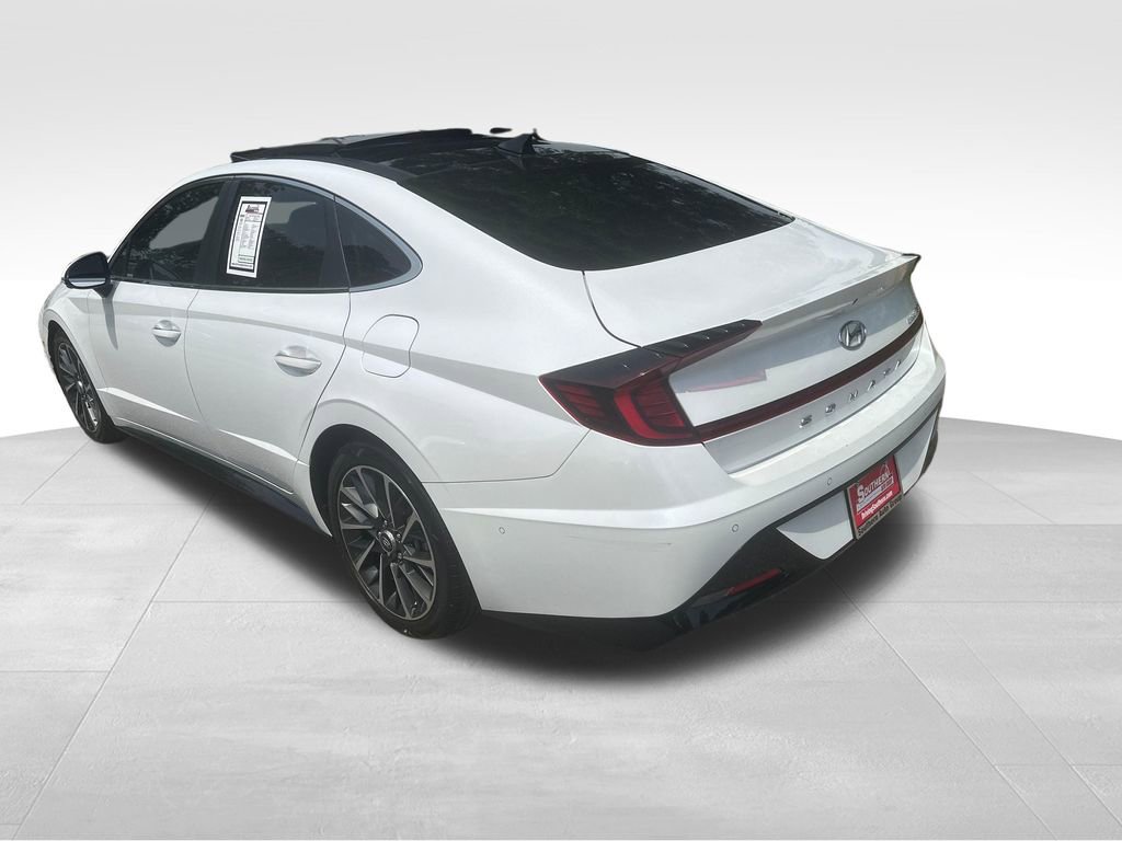 Used 2021 Hyundai Sonata Limited w/ Preferred Accessory Package FWD image 21