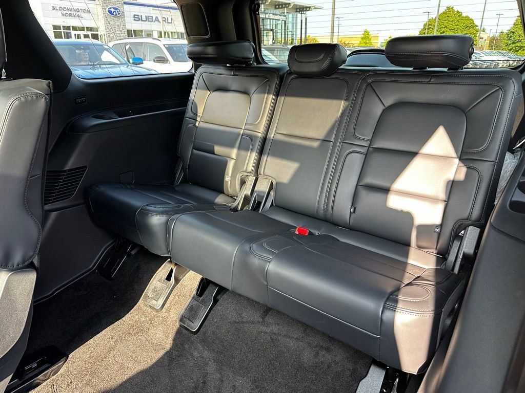 Used 2024 Lincoln Navigator Reserve image 31