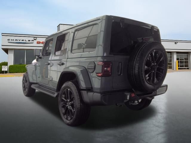 Used 2025 Jeep Wrangler Sahara 4xe image 3
