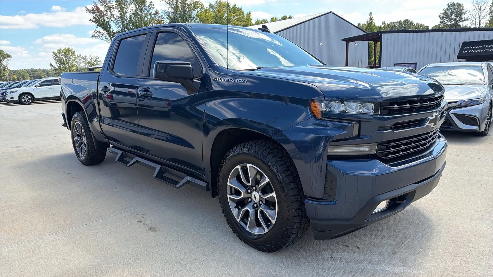Used 2019 Chevrolet Silverado 1500 RST w/ All-Star Edition RWD image 3