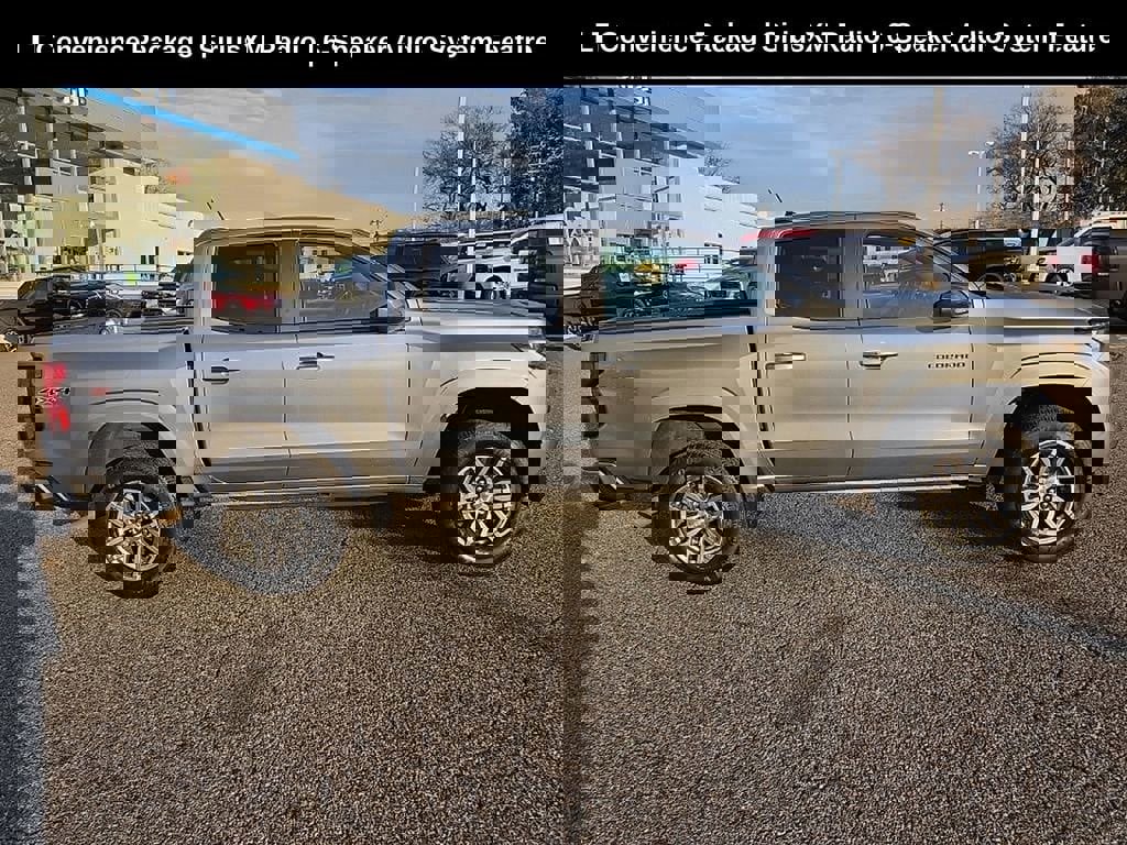 Used 2023 Chevrolet Colorado LT w/ LT Convenience Package image 2