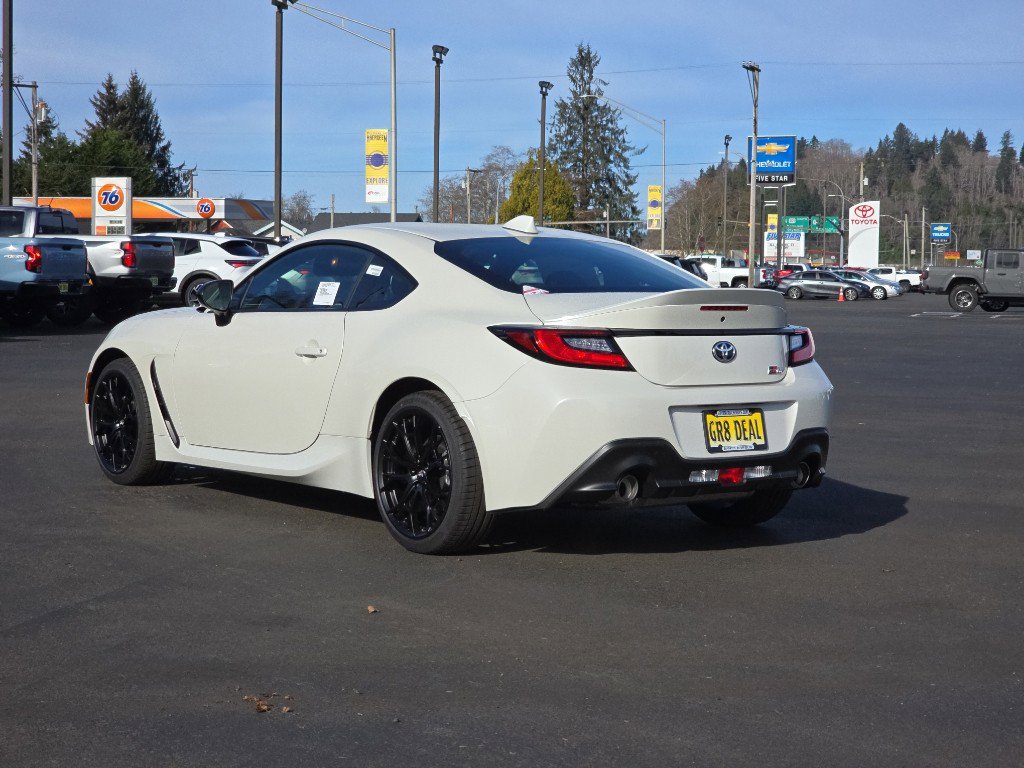 New 2026 Toyota GR86 Premium image 8