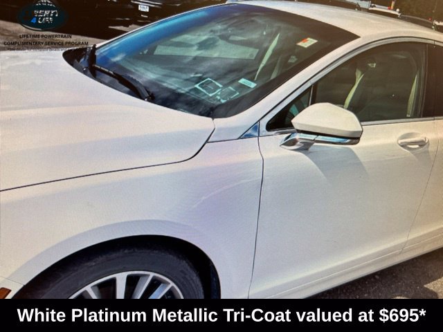 Used 2020 Lincoln MKZ AWD image 2