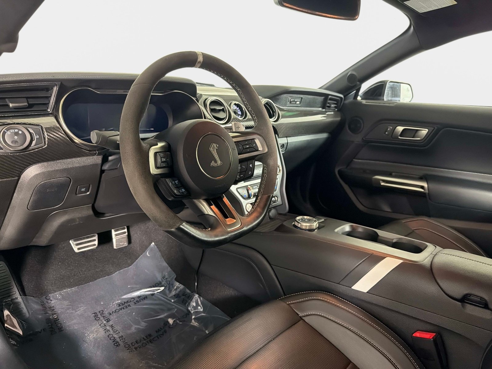 Used 2020 Ford Mustang Shelby GT500 w/ Technology Package RWD image 31