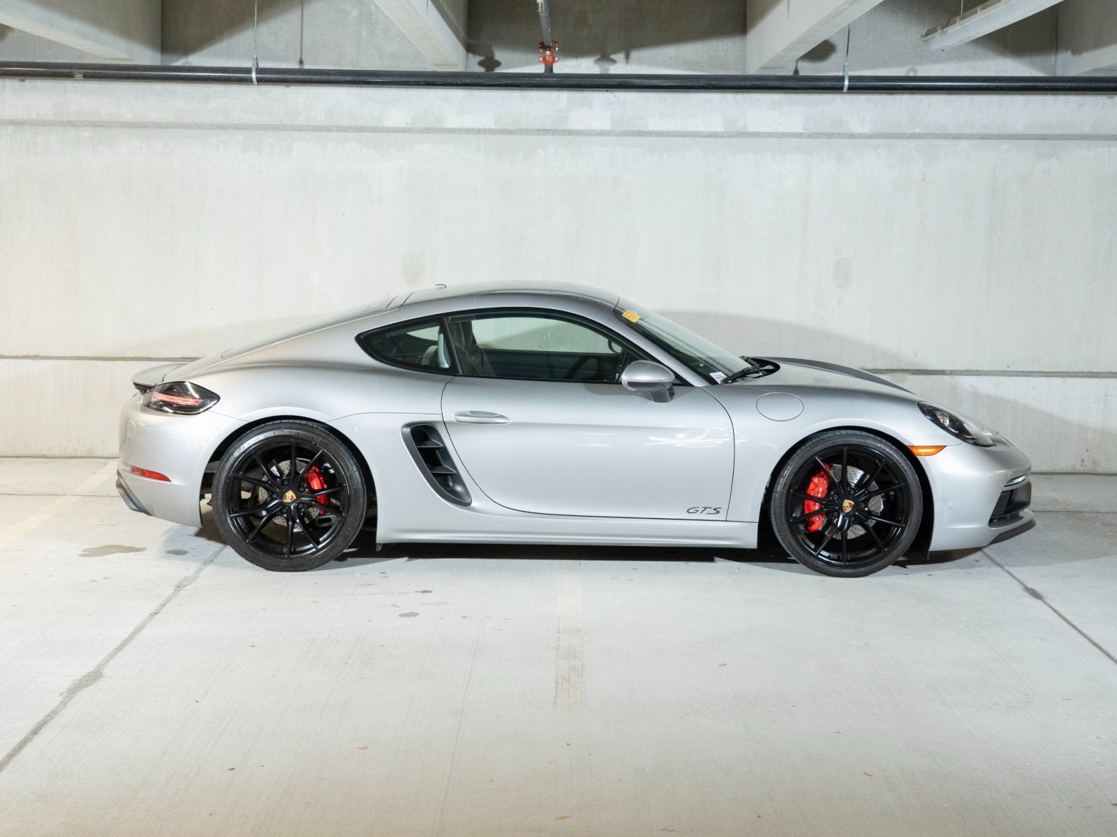 Certified 2018 Porsche 718 Cayman GTS RWD image 8