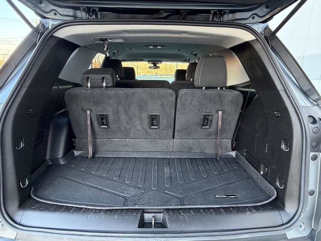 Used 2018 Chevrolet Traverse LS FWD image 21