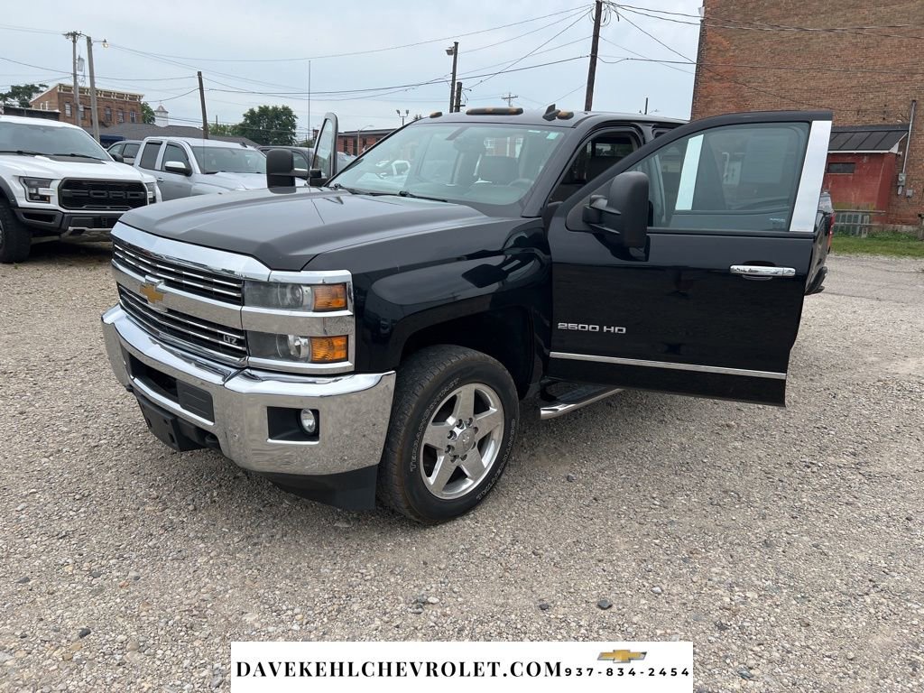 Used 2015 Chevrolet Silverado 2500 LTZ w/ LTZ Plus Package image 23