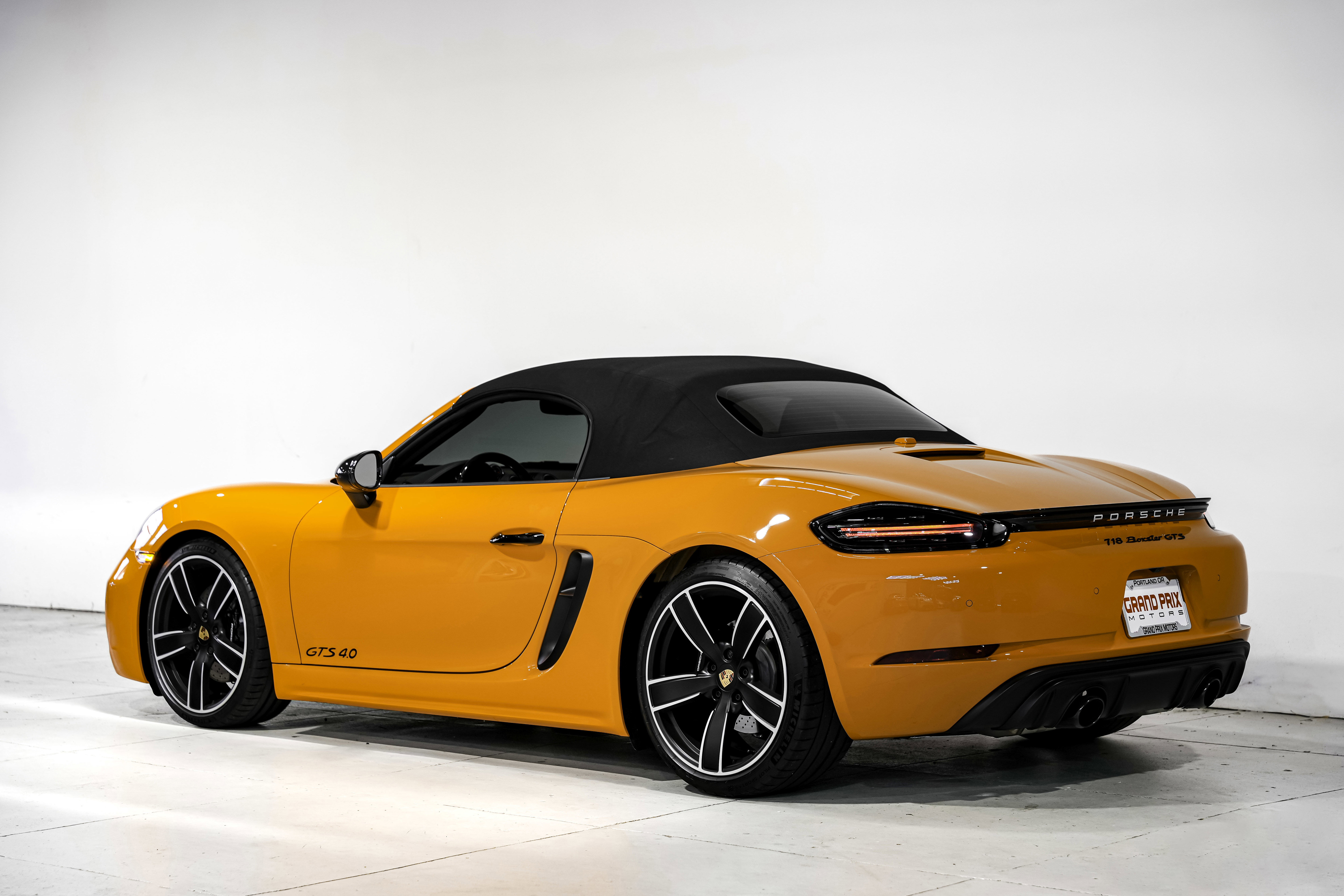 Used 2023 Porsche 718 Boxster GTS image 8