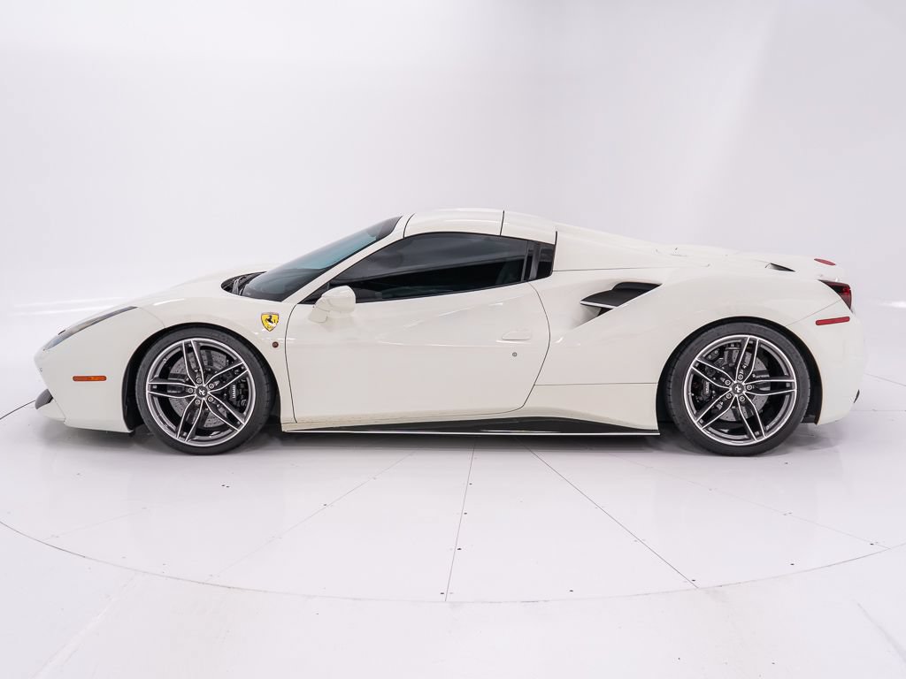 Used 2018 Ferrari 488 Spider RWD image 11