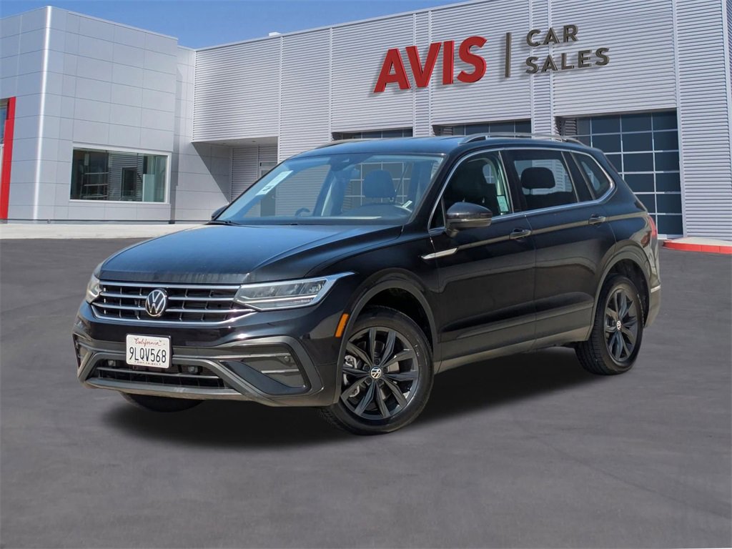 Used 2024 Volkswagen Tiguan SE