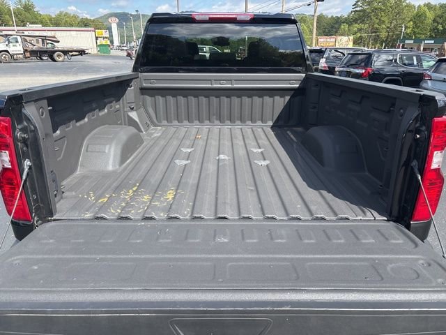 Used 2024 Chevrolet Silverado 2500 Custom image 7