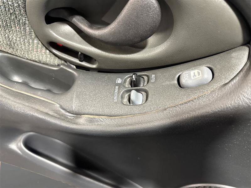 Used 1998 Pontiac Grand Am GT w/ Opt Pkg FWD image 25