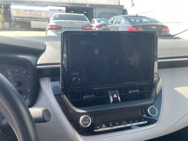 Used 2024 Toyota Corolla LE FWD image 19