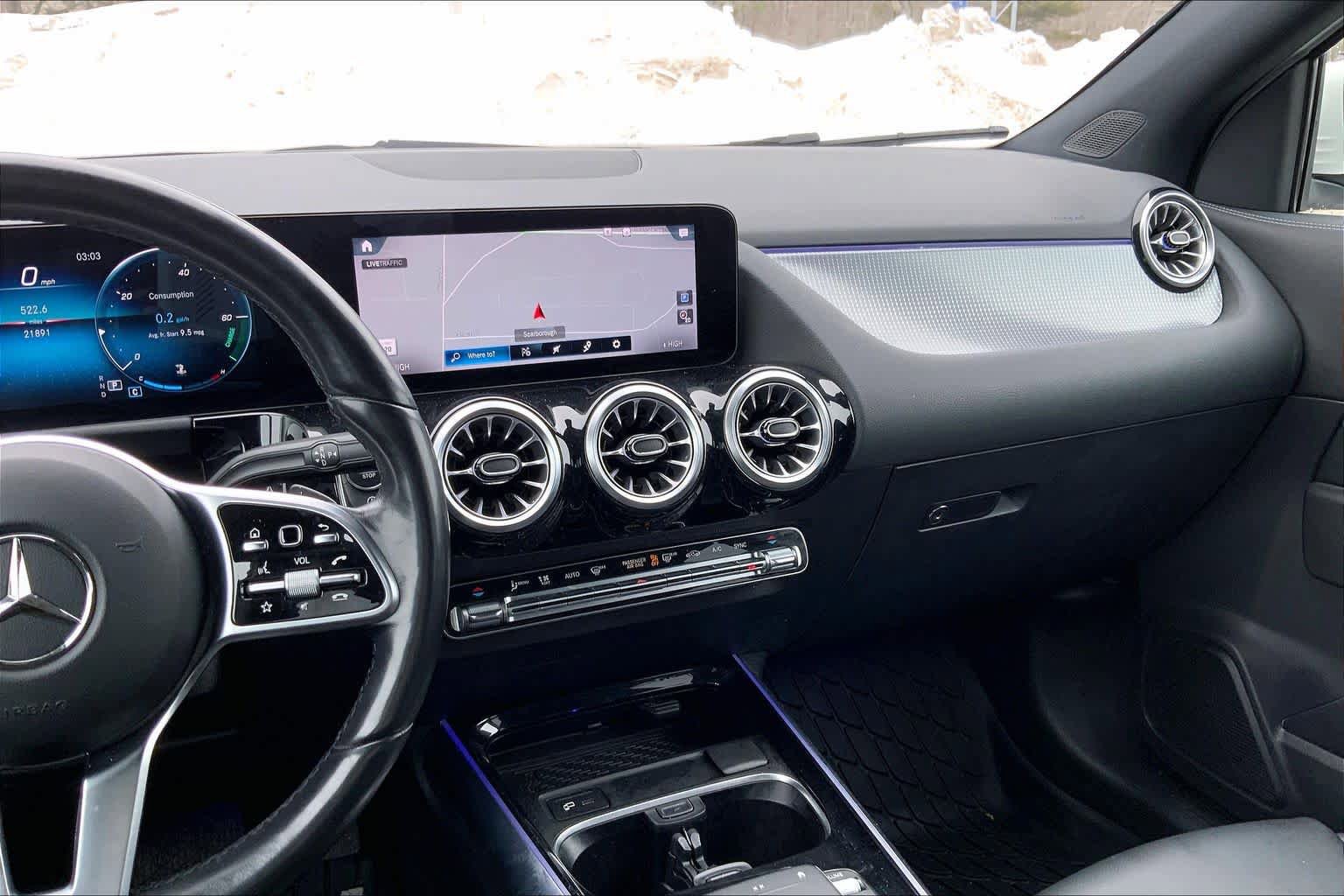 Certified 2022 Mercedes-Benz GLA 250 4MATIC image 7