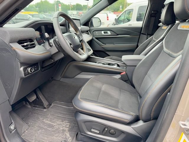 Used 2026 Ford Explorer Tremor w/ Tremor Convenience Package AWD/4WD image 14