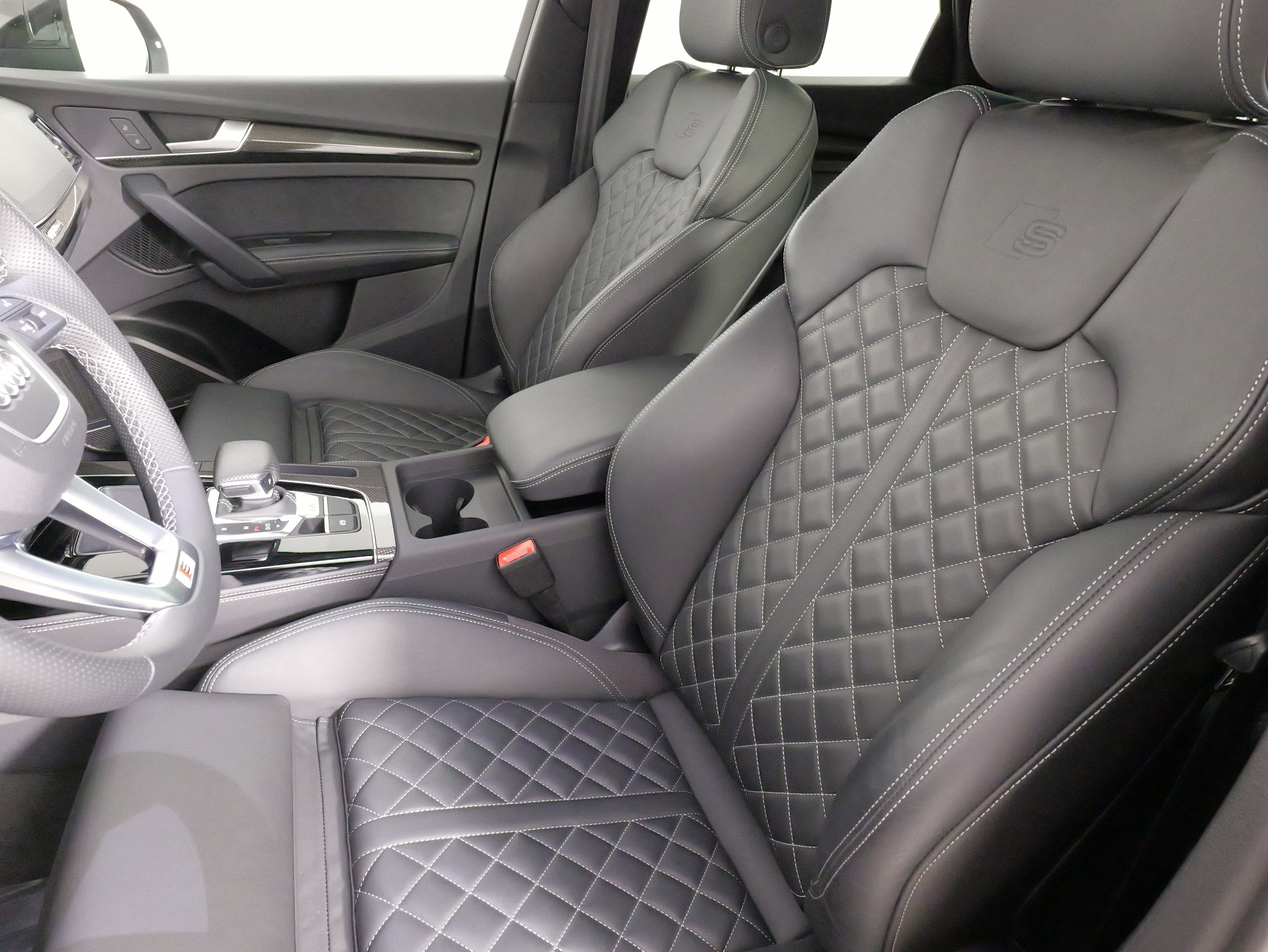 Used 2023 Audi SQ5 Premium Plus w/ Premium Plus Package image 32