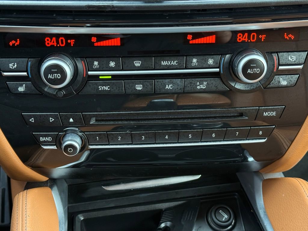 Used 2015 BMW X6 xDrive35i image 17