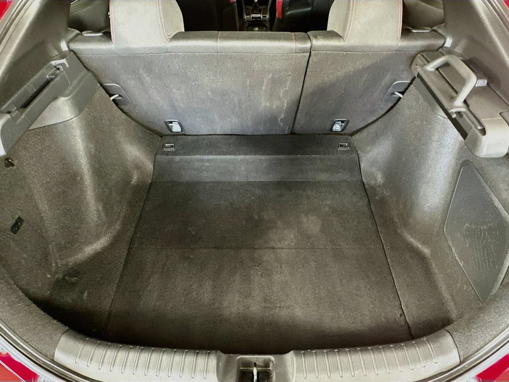 Used 2018 Honda Civic Type R image 32