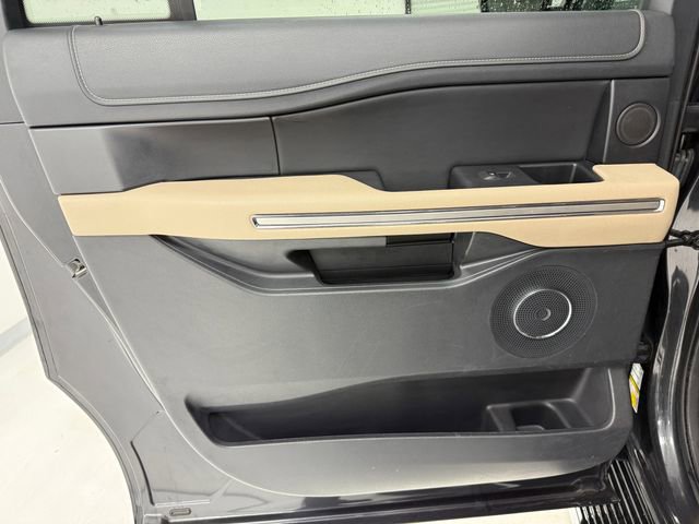 Used 2022 Ford Expedition Max Limited RWD image 35