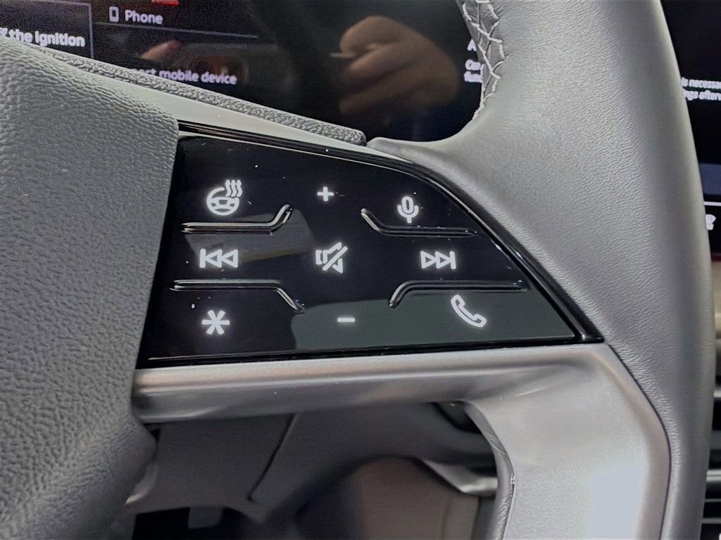 Used 2025 Audi Q5 Premium Plus image 8