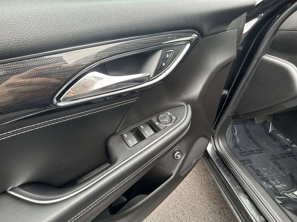 Used 2022 Buick Envision Preferred FWD image 13