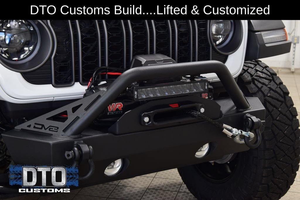 Used 2025 Jeep Wrangler Unlimited Rubicon AWD/4WD image 11