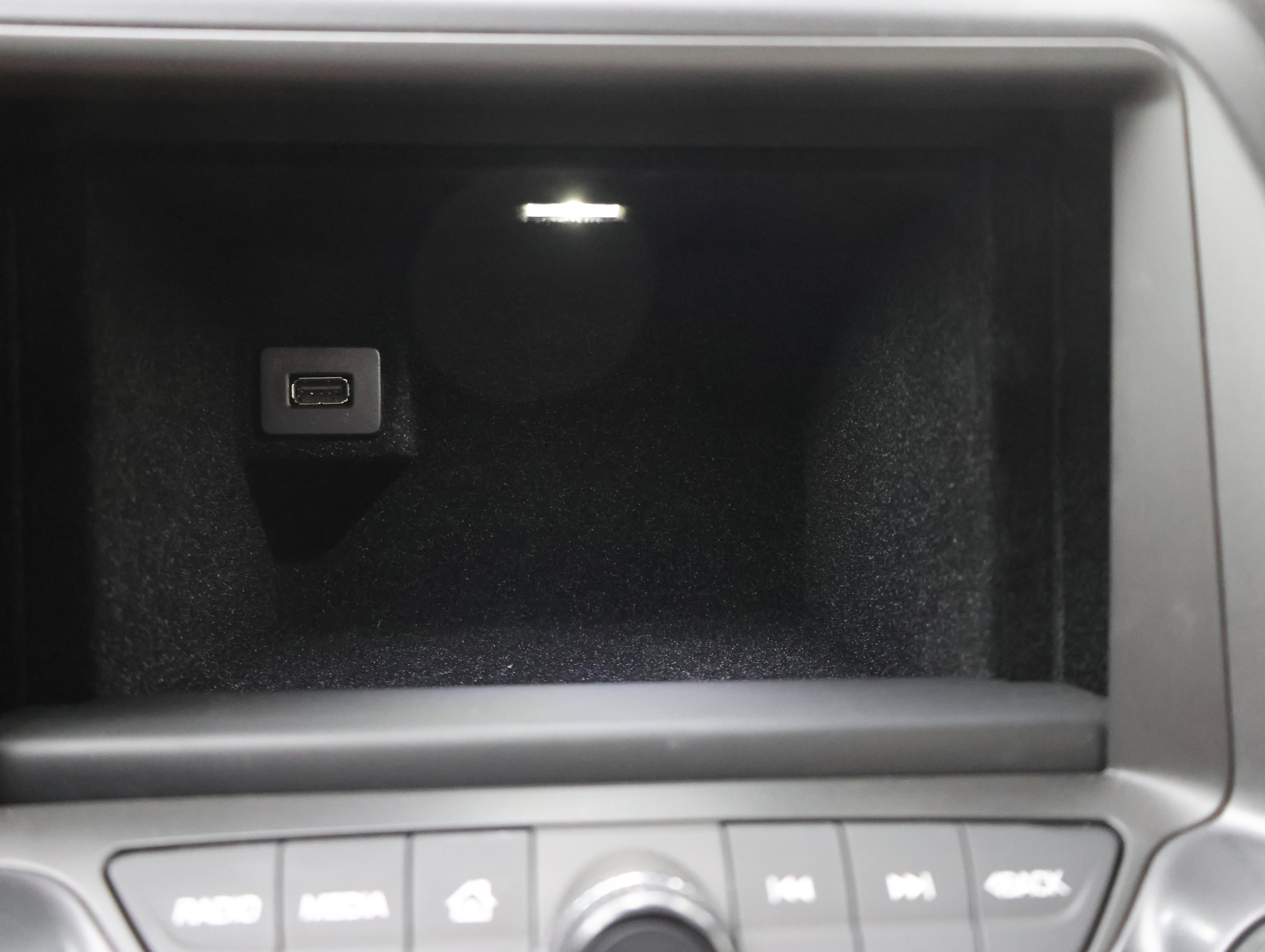 Used 2014 Chevrolet Corvette Stingray Coupe w/ 2LT Preferred Equipment Group RWD image 41