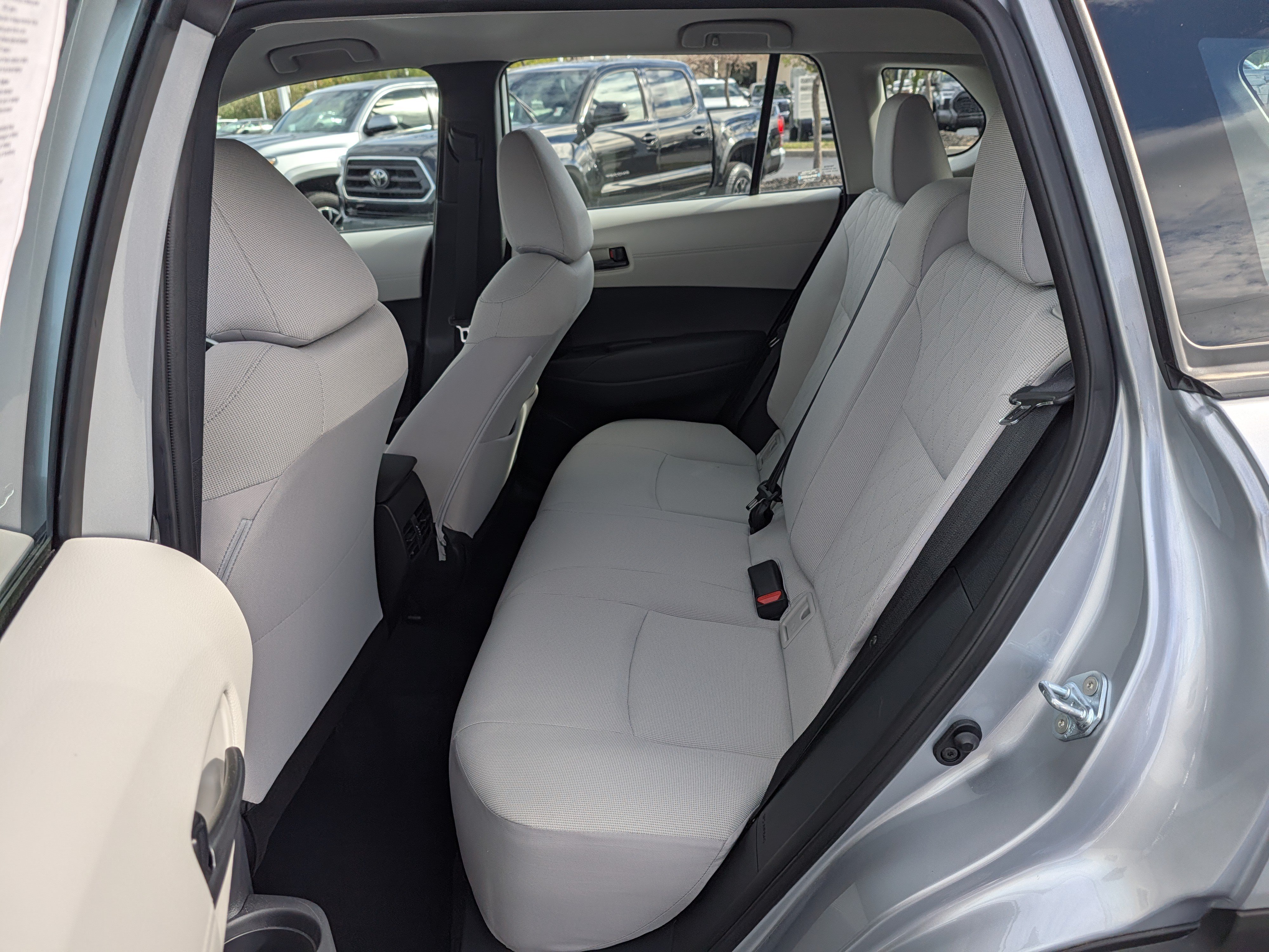 Certified 2025 Toyota Corolla Cross L FWD image 17