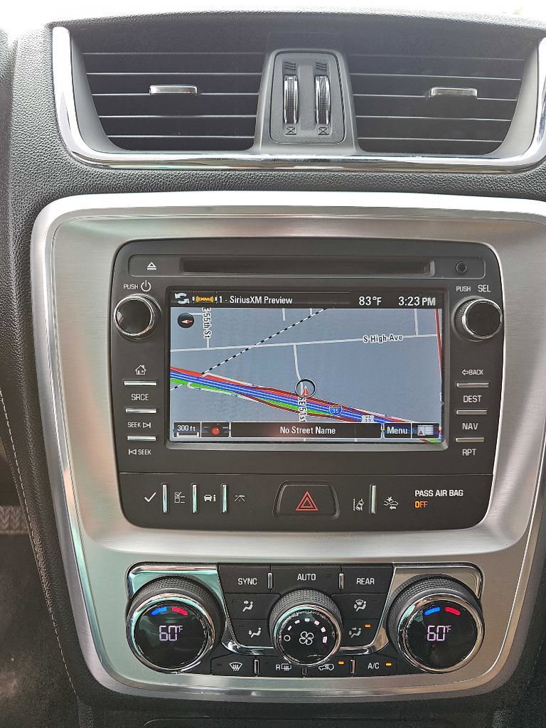 Used 2015 GMC Acadia SLT image 20