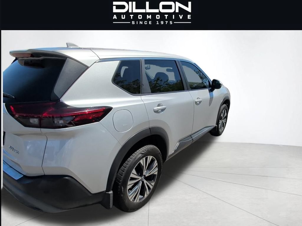 Used 2022 Nissan Rogue SV AWD/4WD image 18