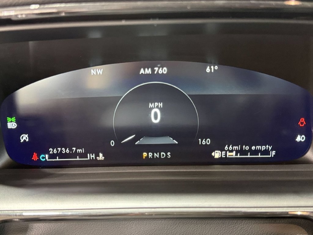 Certified 2023 Lincoln Nautilus AWD image 17