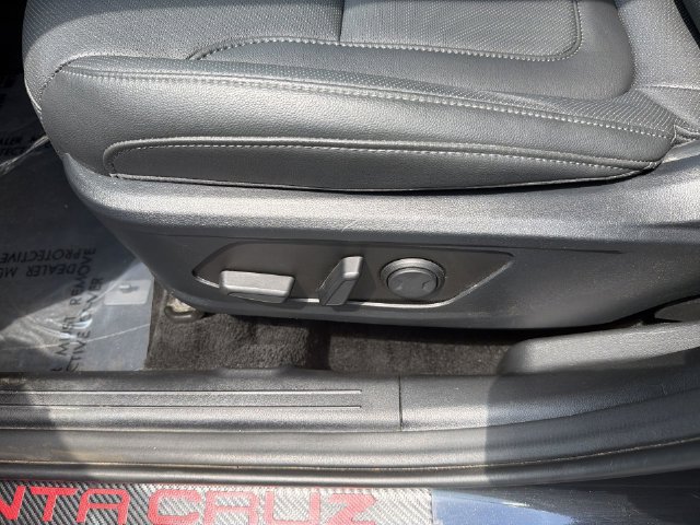 Used 2025 Hyundai Santa Cruz SEL AWD/4WD image 21