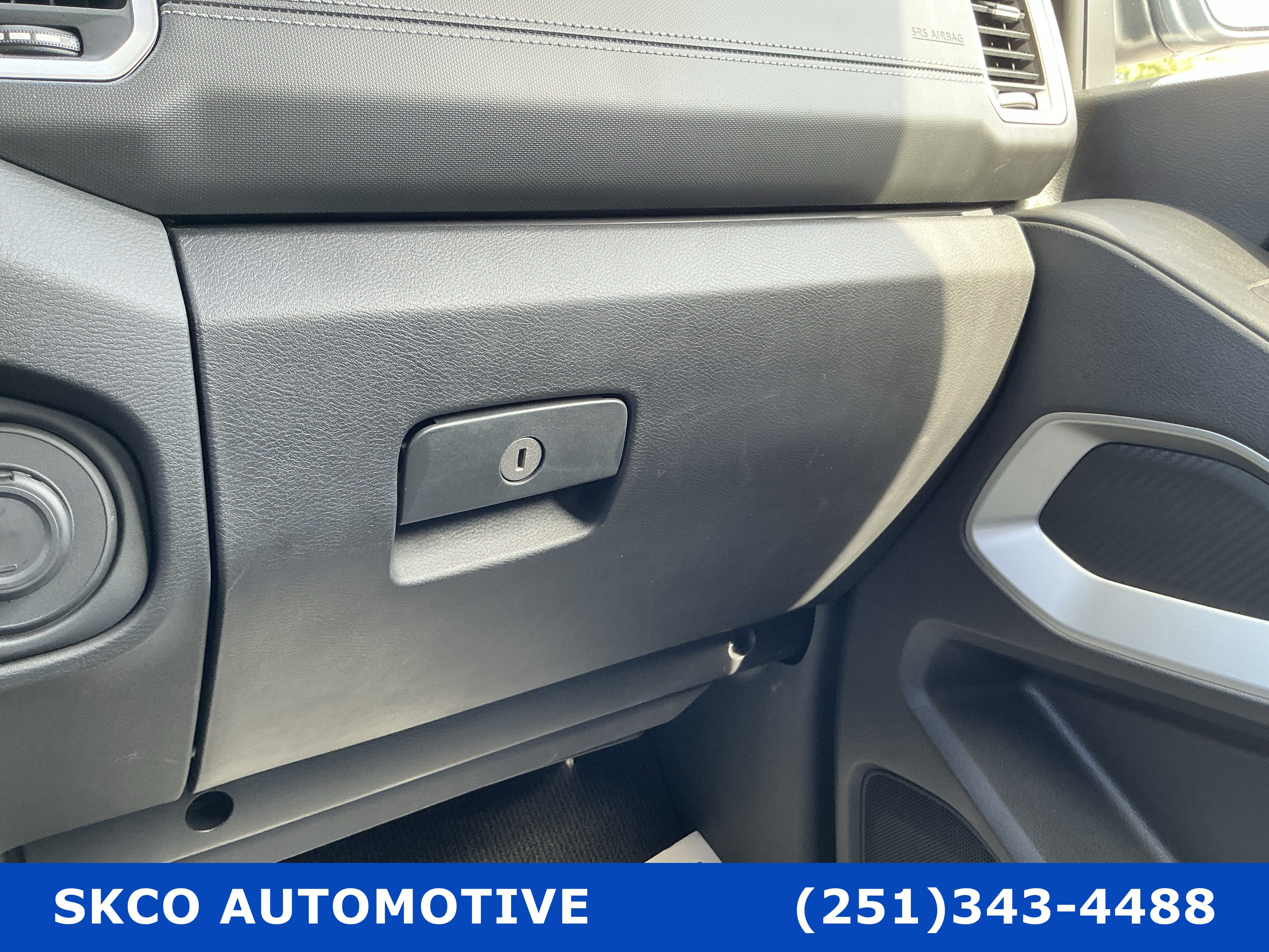 Used 2024 Nissan Frontier SV w/ SV Convenience Package RWD image 24