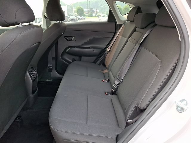 Used 2025 Hyundai Kona SEL AWD/4WD image 10