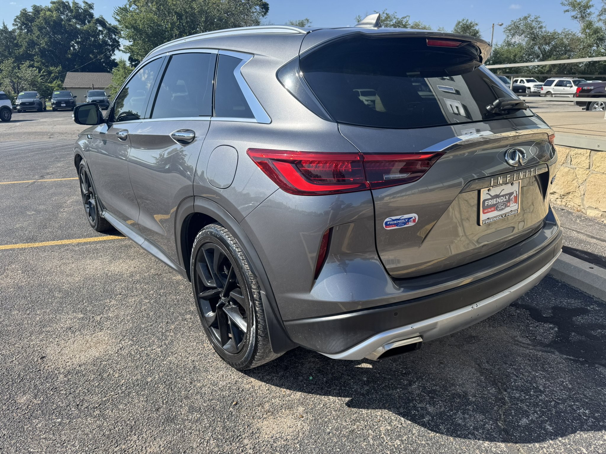 Used 2021 INFINITI QX50 Autograph w/ Premium White Leather Package FWD image 3